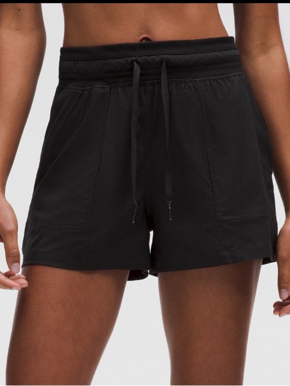 Lululemon Dance Studio HR Short 3.5" size 8 NWT
